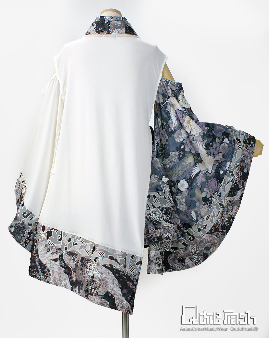 【2005】肩あき着物カーデ