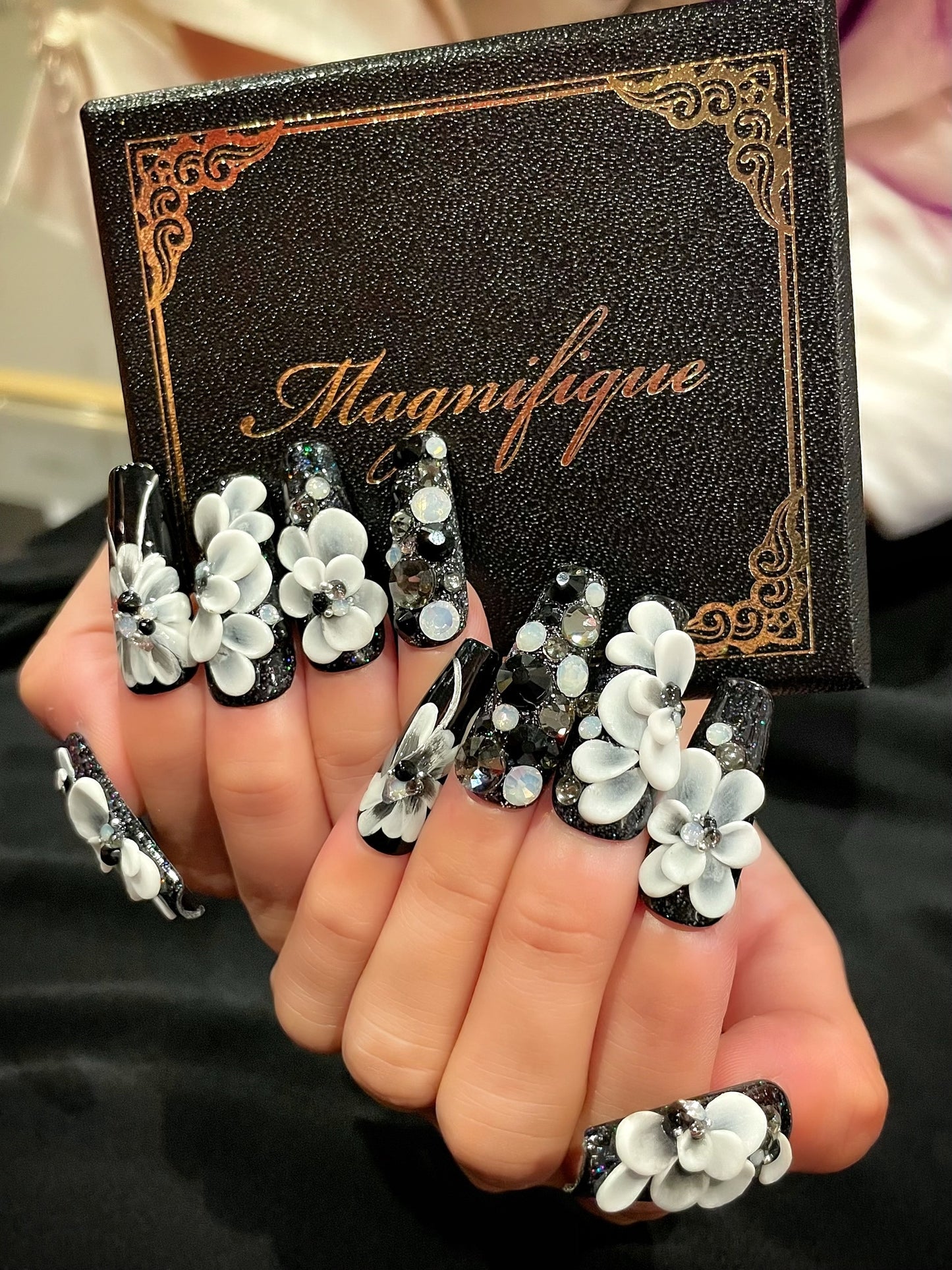 【Magnifique】9014 ネイルチップ~Fleur~